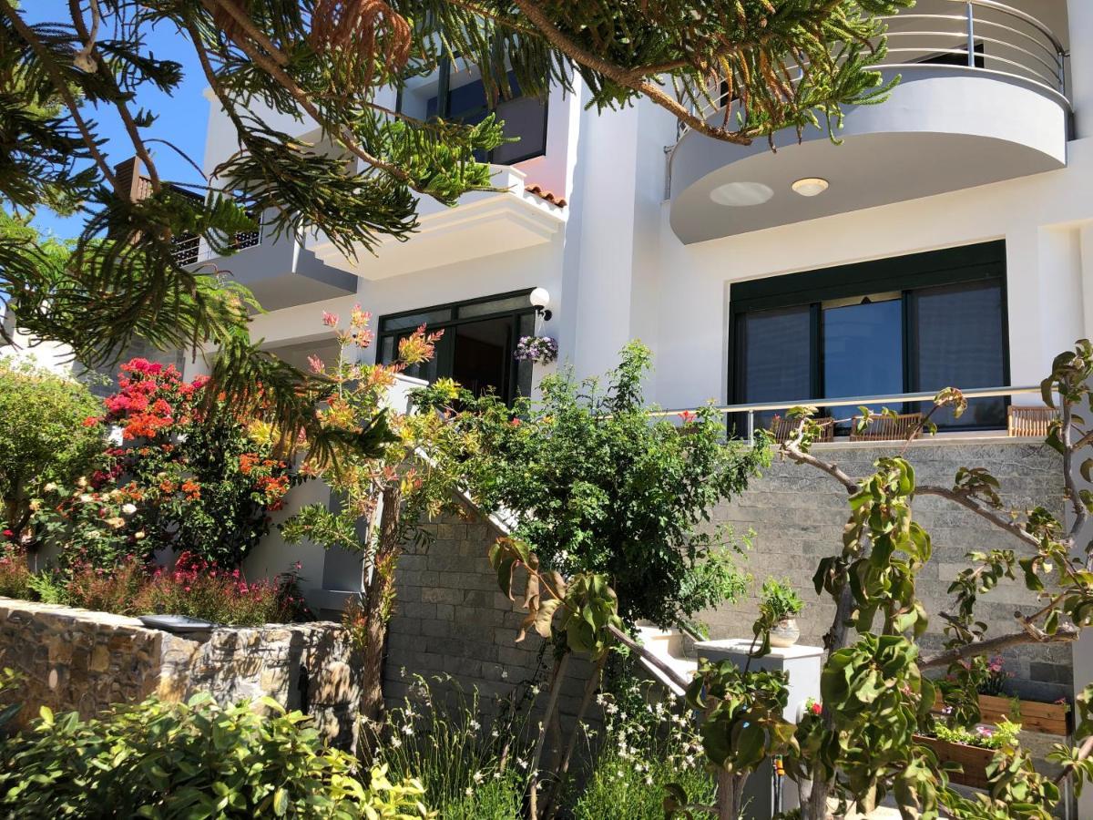 Paradisos luxury villas next to beach Koutsourás Exterior foto